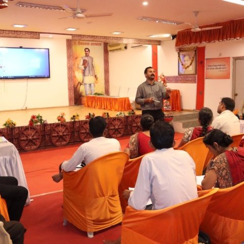 Samaj Shilpi Dampati Prashikshan image 2